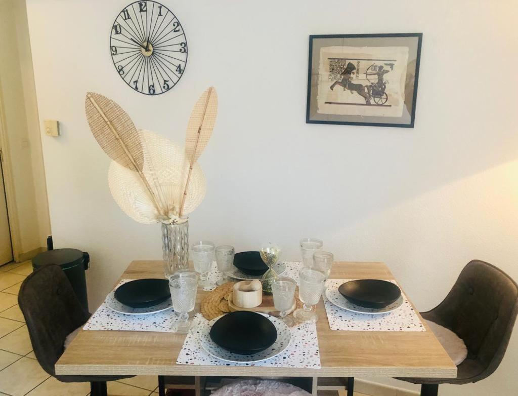 Le Camelia Apartment Tallard Ngoại thất bức ảnh