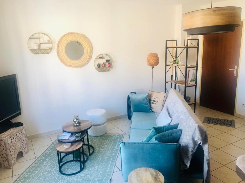 Le Camelia Apartment Tallard Ngoại thất bức ảnh